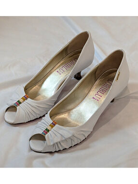 Loriblu Women’s White Leather Beaded Peep Toe Slip-On Pumps EU 36